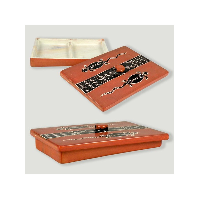 Caja con asa Piedra jabón Kenia. Modelo Lagarto su Caja con asa Piedra jabón Kenia. Modelo Lagarto su