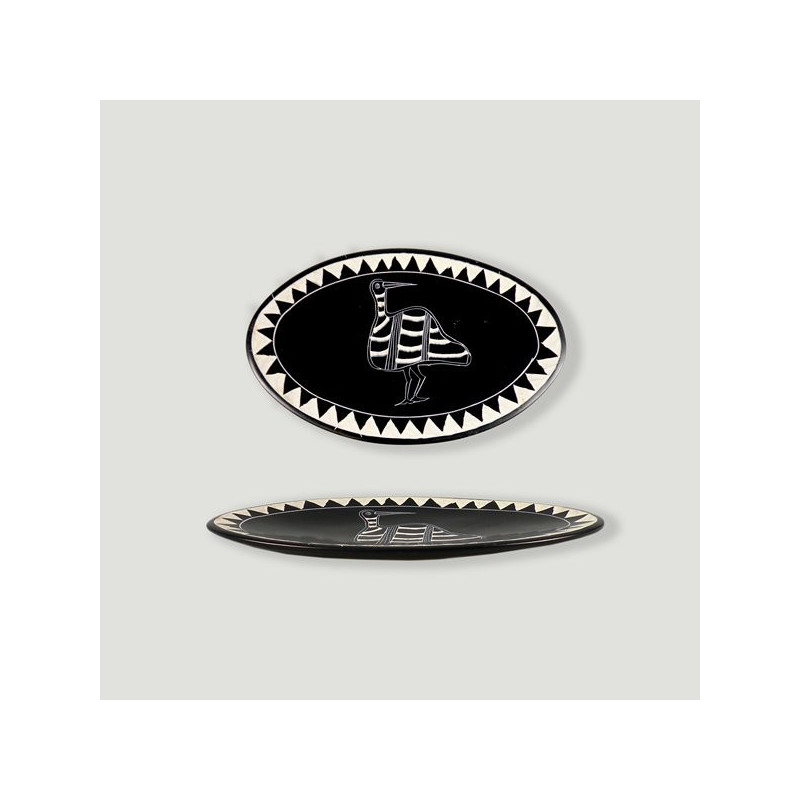 Prato Oval Pedra Sabão Quênia. Modelo Pássaro Preto Prato Oval Pedra Sabão Quênia. Modelo Pássaro Preto
