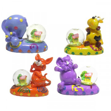 Animals resin + Water Ball. Various Models 8cm