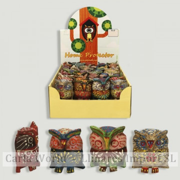 HOME PROTECTOS. Wooden owls with henna. 5cm