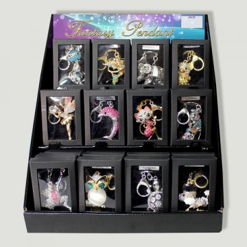 FANTASY KEYRING. Fantasy key ring with crystals 