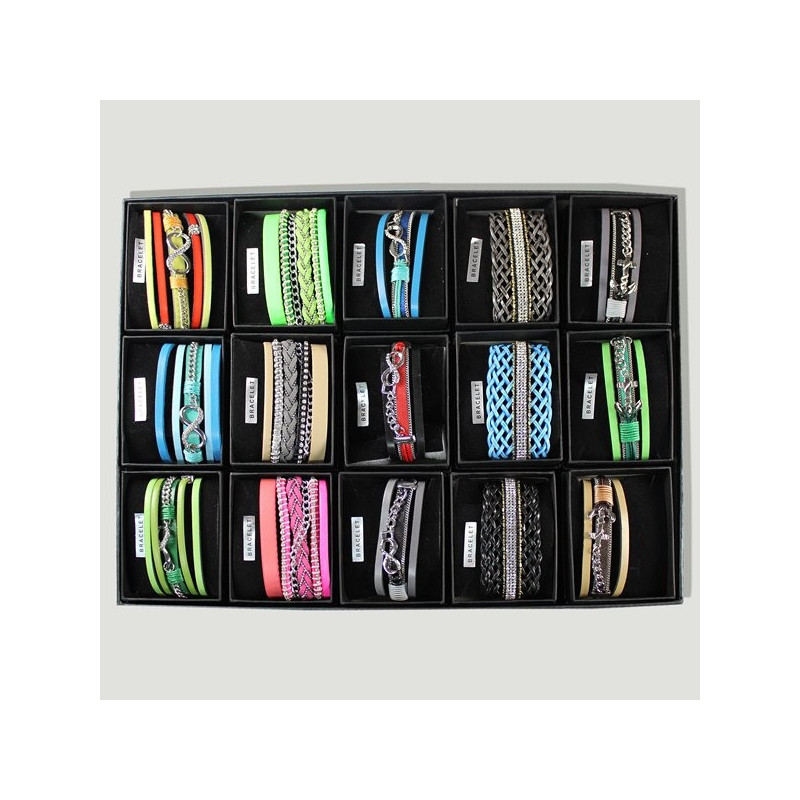 IPANEMA. Pulsera ancha cuero e hilo surtidas con c IPANEMA. Pulsera ancha cuero e hilo surtidas con c