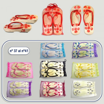 Sandals wood. Various colors and sizes