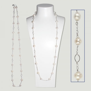 Collier SKADE argent. Perles blanches. Chaîne argent