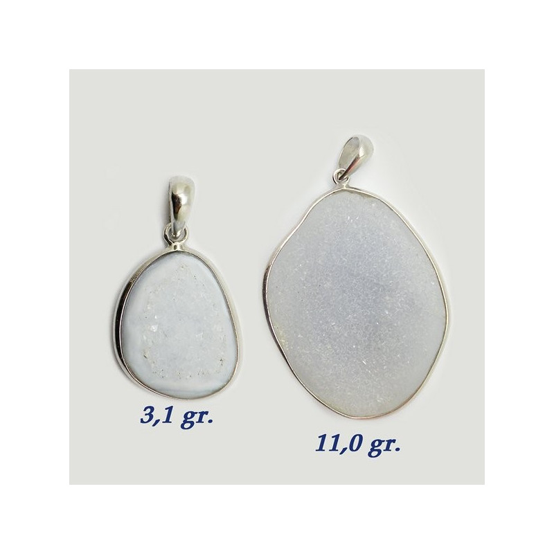 Colgante Plata. CALCEDONIA CRSITAL. De 3 a 11gr. (PRECIO POR GRAMO) Colgante Plata. CALCEDONIA CRSITAL. De 3 a 11gr. (PRECIO POR GRAMO)