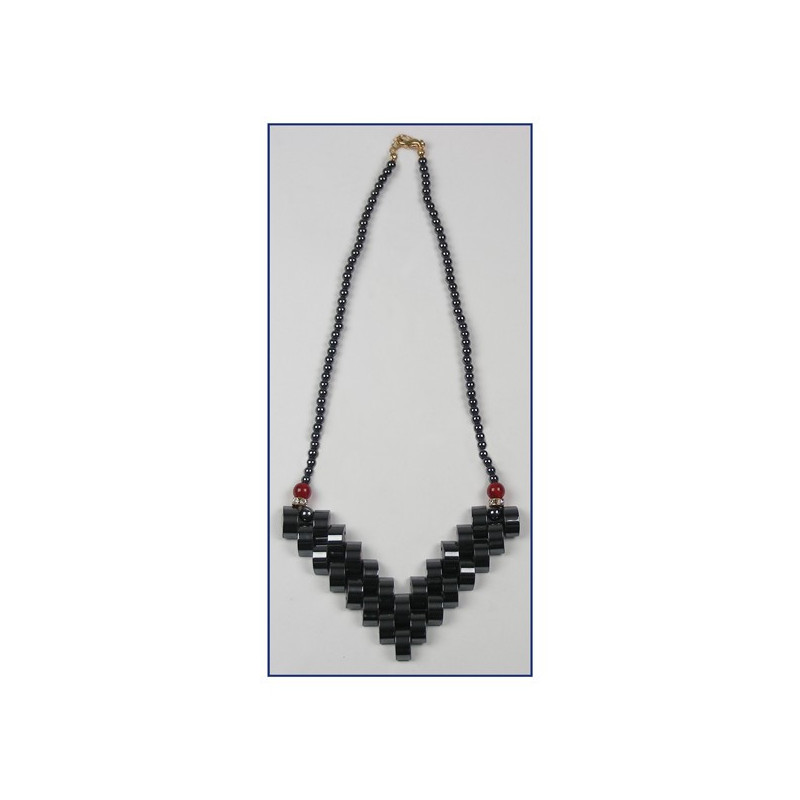 Collar Hematites. Modelo 03 Collar Hematites. Modelo 03