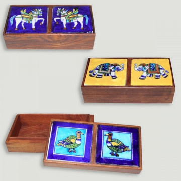 Caja madera doble con motivos cerámica surtidos. 1