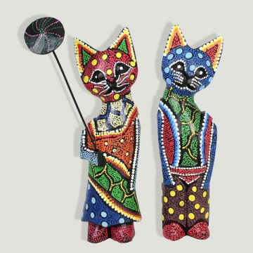 Se de 2 Gatos madera Aborigen con sombrilla. Color