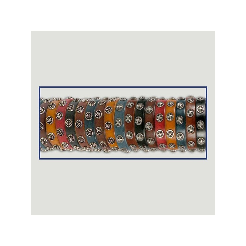 Pulsera cuero tachuelas. Modelo 02 Pulsera cuero tachuelas. Modelo 02