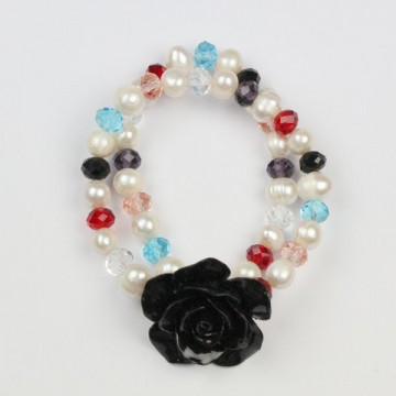 Pulsera Perla con flor. Modelo multicolor