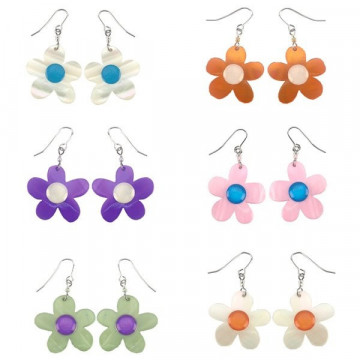 Pendientes nacar. Modelo FLOR colores surtidos.