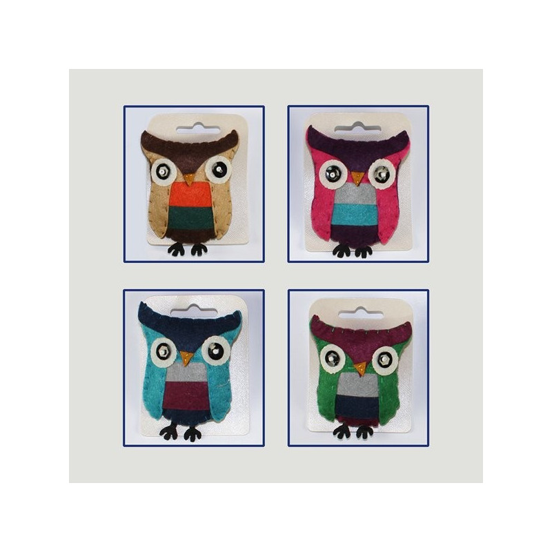 Broche fieltro. Modelo Buho rayas Broche fieltro. Modelo Buho rayas