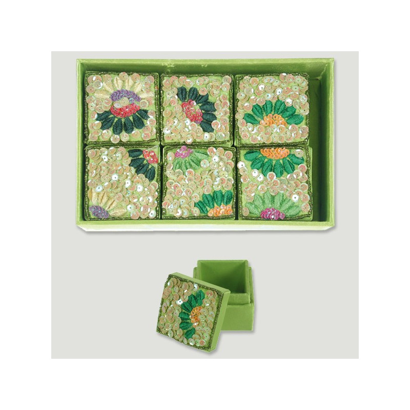 Caja madera lentejuelas cuadrada verde 5cm Caja madera lentejuelas cuadrada verde 5cm