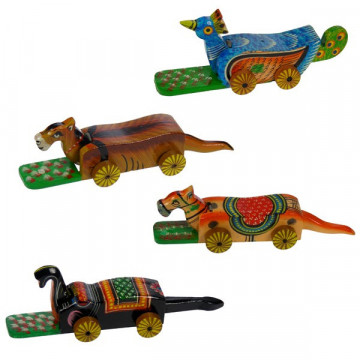 Juego madera India. Animales moviles con ruedas. M