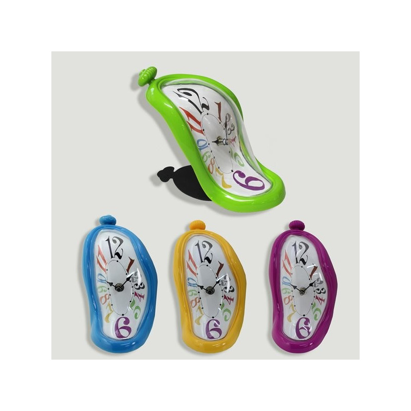 Reloj plastico Sobremesa. Colores surtidos. 11x13c Reloj plastico Sobremesa. Colores surtidos. 11x13c