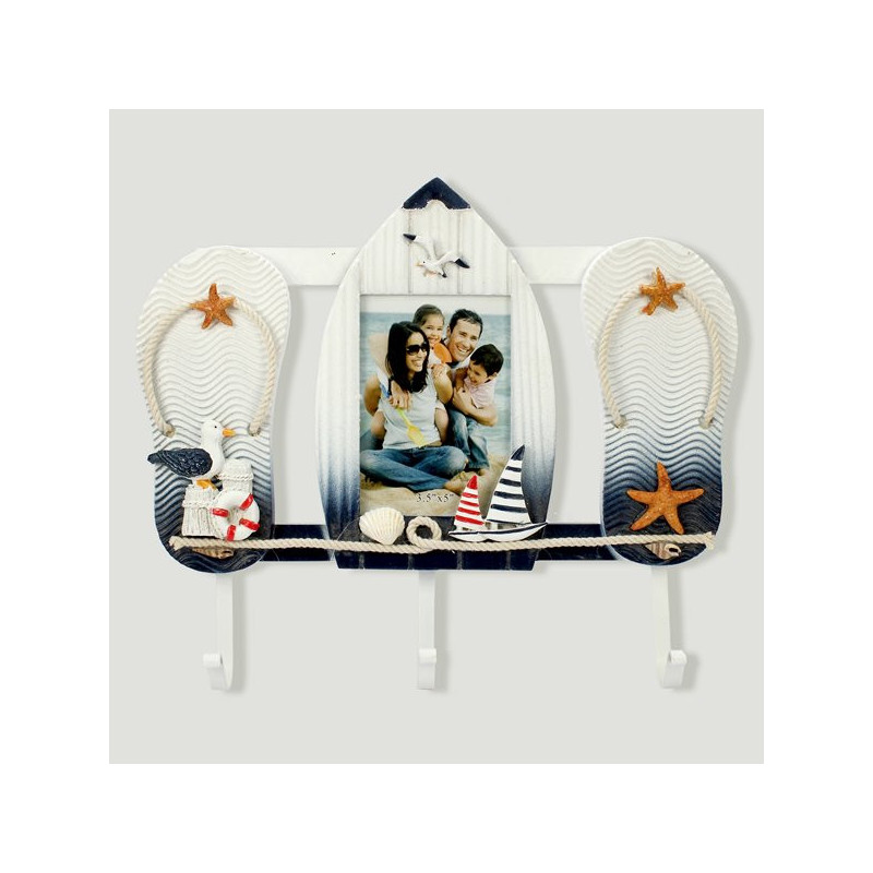 Colgador triple sandalia 27x32 con porta-fotos12x8cm Colgador triple sandalia 27x32 con porta-fotos12x8cm