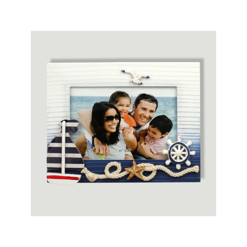 Portafotos madera sobremesa. Modelo rectangular horizontal, 19x15cm Portafotos madera sobremesa. Modelo rectangular horizontal, 19x15cm