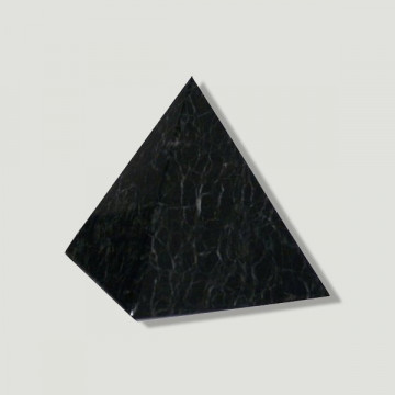 Pirámide Onix PK negro 8x8cm