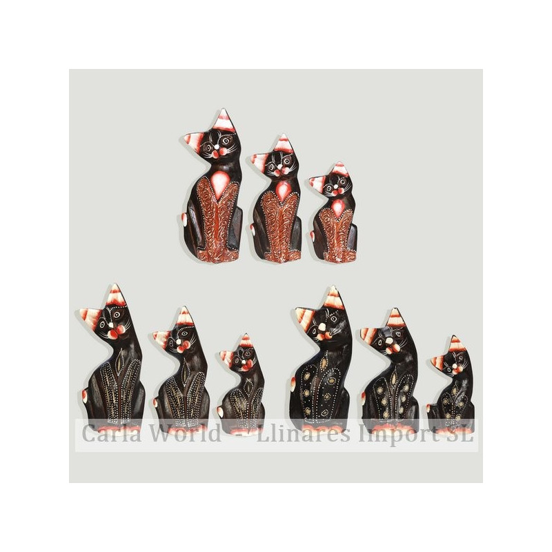 Set 3 gatos 16-13-11cm marron. Colores Surtidos Set 3 gatos 16-13-11cm marron. Colores Surtidos