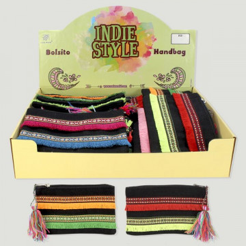 INDIE STYLE. Bolsito flecos y pumpum. 19x12cm. Colores surtidos