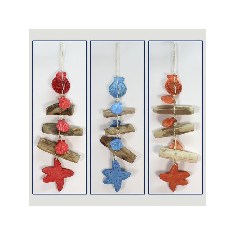Móvil conchas y tronquitos. Estrella madera. Colores surtidos. 40cm Móvil conchas y tronquitos. Estrella madera. Colores surtidos. 40cm