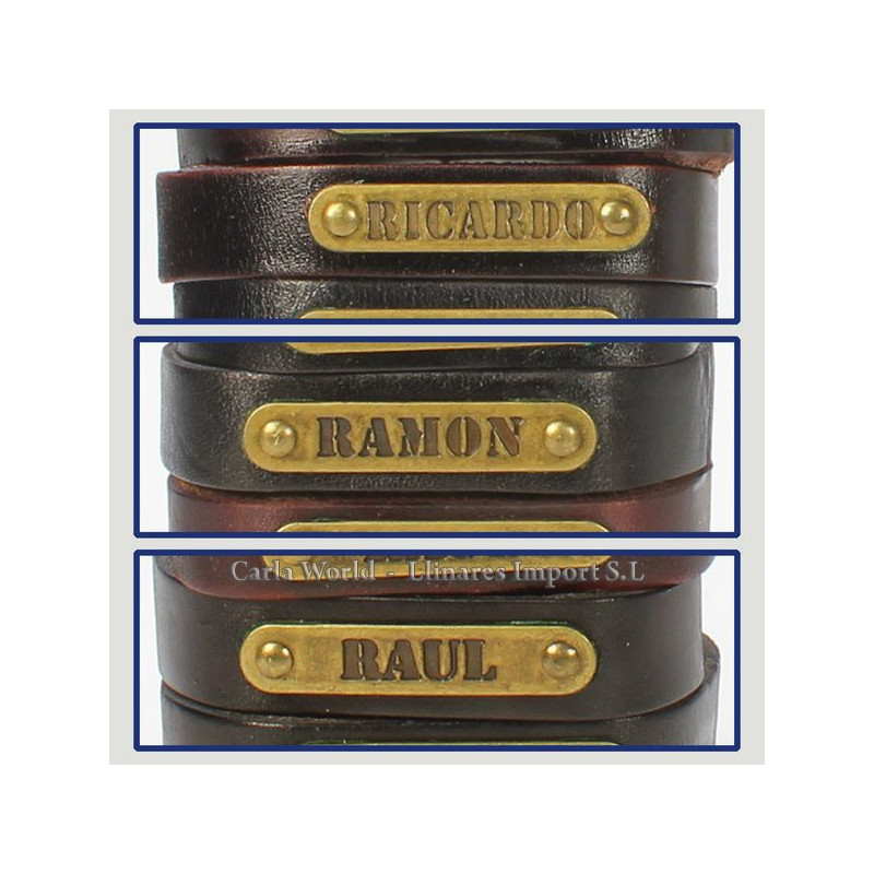 Gancho 64 – Pulsera piel con nombre. Letra R: Ricardo, Ramón y Raúl Gancho 64 – Pulsera piel con nombre. Letra R: Ricardo, Ramón y Raúl