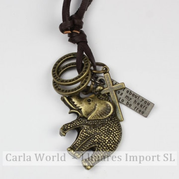 Gancho 28 – Colgante metal con cordón de nudo corredizo. Modelo elefante. 