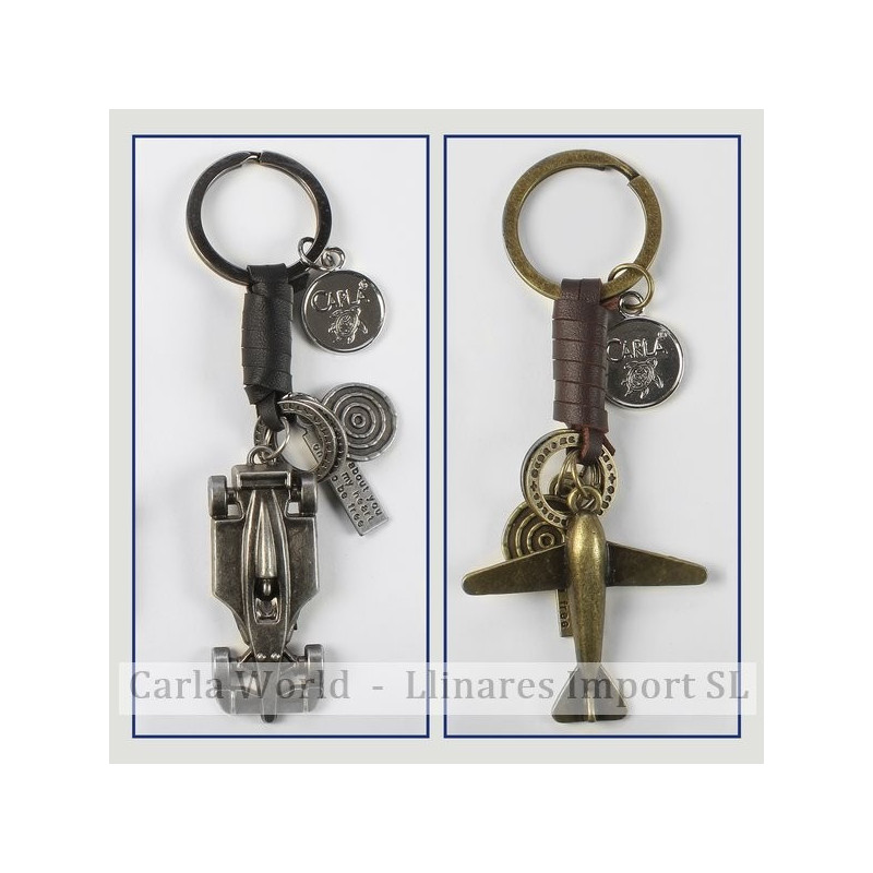 Gancho 45 – Llavero metal dorado/plateado con cuero. Modelo Coche fórmula 1 y Avioneta surtidos Gancho 45 – Llavero metal dorado/plateado con cuero. Modelo Coche fórmula 1 y Avioneta surtidos