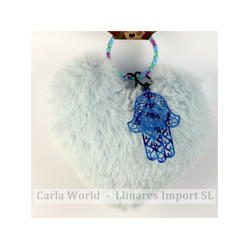 Gancho 42. Llavero Pompón y chapa. Modelo Corazón azul cielo. Modelos surtidos Gancho 42. Llavero Pompón y chapa. Modelo Corazón azul cielo. Modelos surtidos
