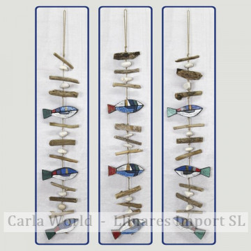 Mobile en bois 3 poissons avec des troncs. Multicolore 85cm