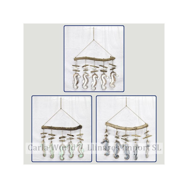 5 troncs d'hippocampe mobiles en bois horizontaux. Couleurs assorties.35x50cm 5 troncs d'hippocampe mobiles en bois horizontaux. Couleurs assorties.35x50cm