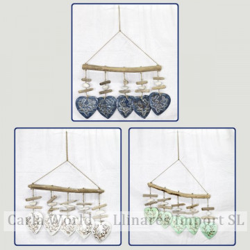 Horizontal wooden mobile 5 hearts tronquitos. Assorted colors.35x50cm