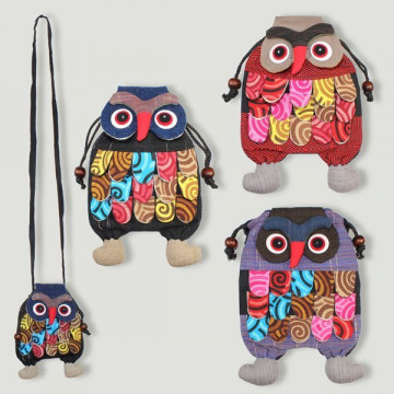 Fabric bag. Model Owl Assorted colors. 22x14cm