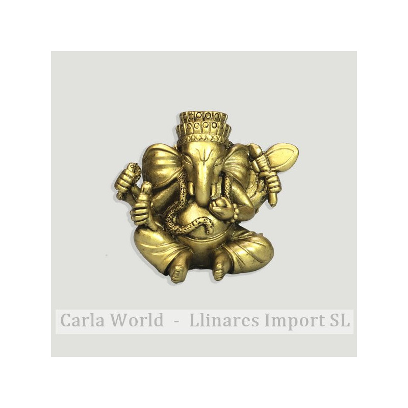 La résine dorée de Ganesha. 9,5x8cm La résine dorée de Ganesha. 9,5x8cm