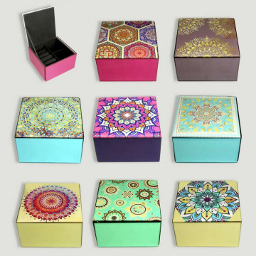 Caja vidrio mandala. Modelos surtidos. 12x12x7cm