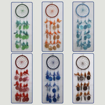 Mobile dreamcatcher. Feathers and capiz. Assorted colors. 15x50cm