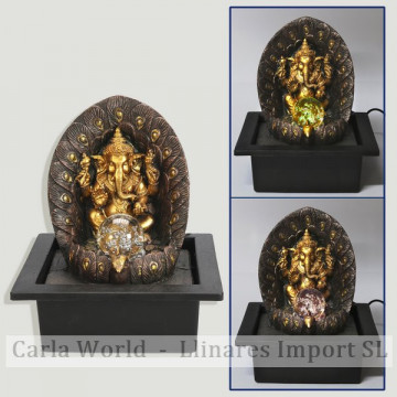 Fonte de resina. Altar dourado de Ganesha com bola. 23x17x25cm