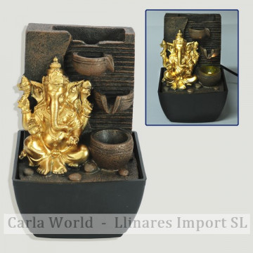 Source de la résine. Ganesha d'or. 23x12x18cm