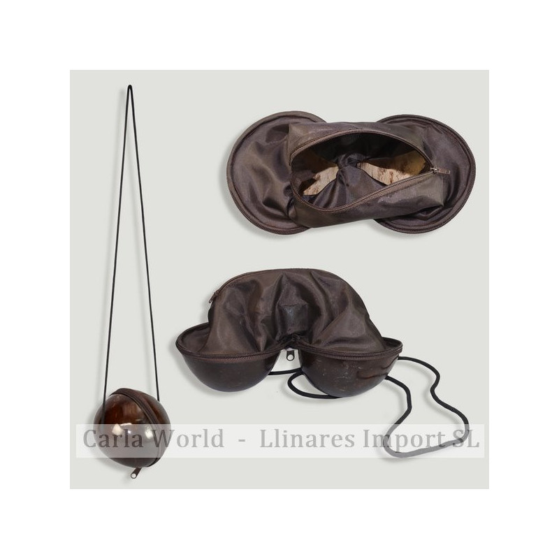 Coconut bag 13cm with zipper and cord. 58cm approx. Coconut bag 13cm with zipper and cord. 58cm approx.
