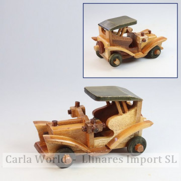 Vehiculo madera. Coche antiguo pequeño. 13x7,5x7cm