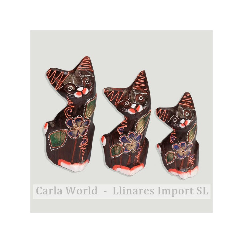 Set 3 Wooden Cats. Flower model. 14/13/11cm Set 3 Wooden Cats. Flower model. 14/13/11cm