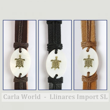 GANCHO 26. Pulsera cuero y nácar. Modelo: Tortuga. 