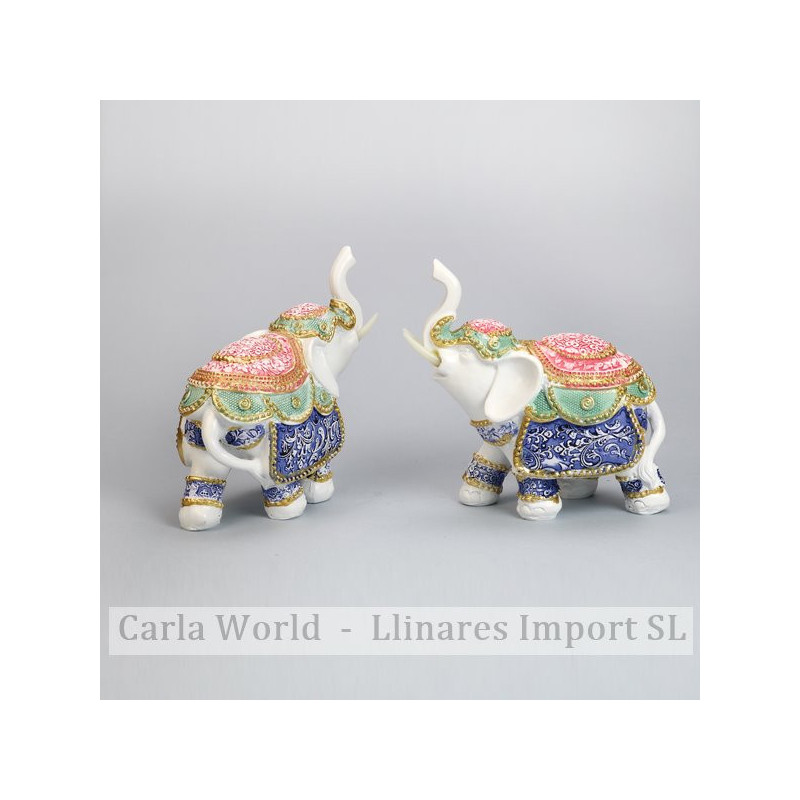 Painted resin elephant 13,5x6x12cm Painted resin elephant 13,5x6x12cm