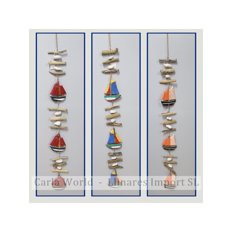 Mobile wood and logs 3 boats. Assorted colors. 80-90cm. Mobile wood and logs 3 boats. Assorted colors. 80-90cm.