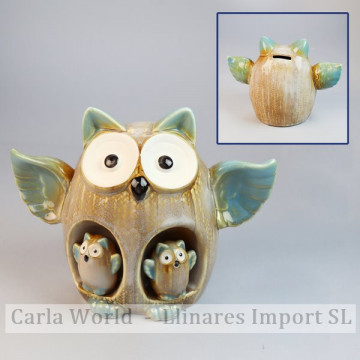 Piggy bank owls family. Green ceramic. 20x10x15cm.