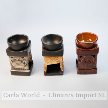 Ceramic burner. Teapot model. Assorted colors. 6.5x6.5x12cm.