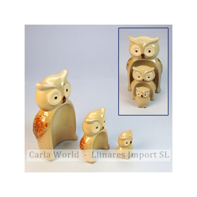 Set 3 búhos en familia cerámica. 9x17cm/6x9cm/3,5x6cm. Set 3 búhos en familia cerámica. 9x17cm/6x9cm/3,5x6cm.