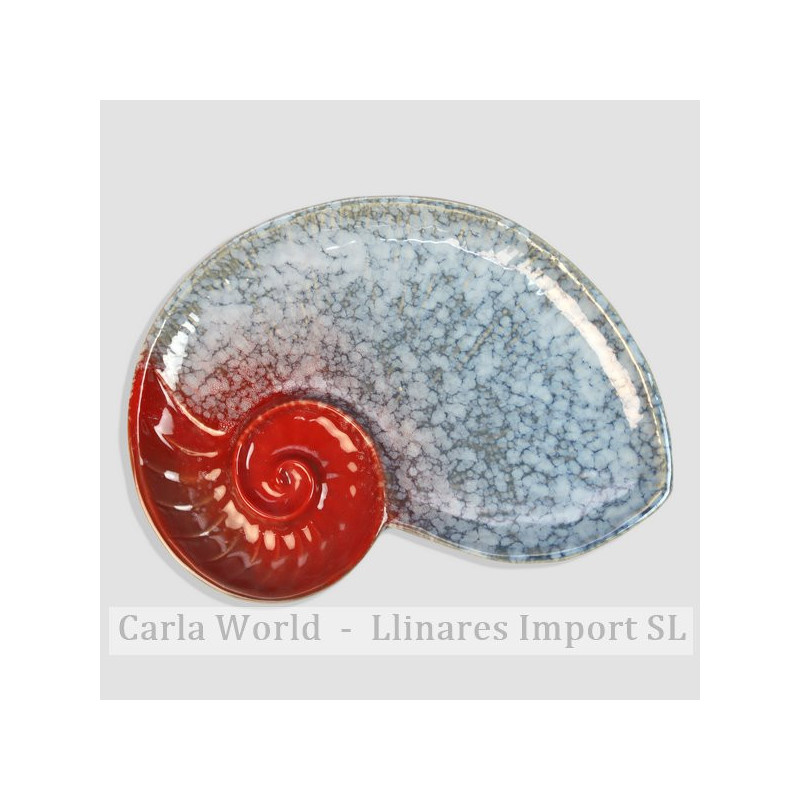 Ceramic shell plate. Nautilus model. 14.5x18x2.5cm Ceramic shell plate. Nautilus model. 14.5x18x2.5cm