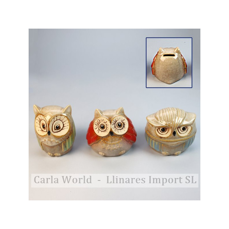 Ceramic owl piggy bank. Assorted models. 10x10cm / 8x11cm / 10x8,5cm. Ceramic owl piggy bank. Assorted models. 10x10cm / 8x11cm / 10x8,5cm.