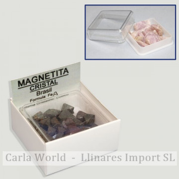 4x4 box - Crystal magnetite...